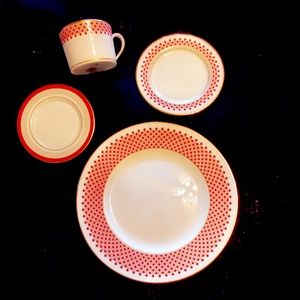 Kate Spade Dinnerware service for 4